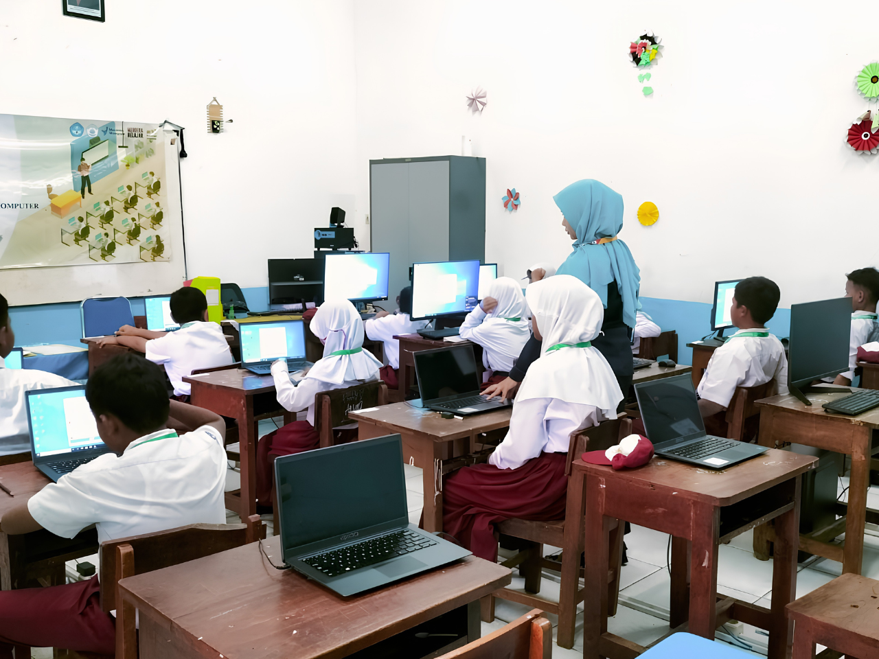 Lab Komputer SDS Wening